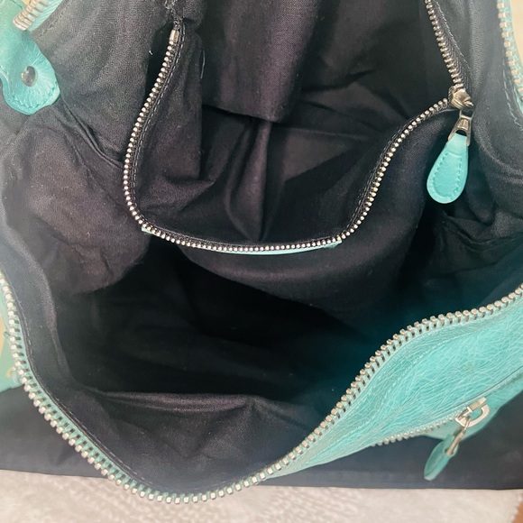 Balenciaga Classic City Bag – Teal Leather | Authentic - Picture 6 of 8
